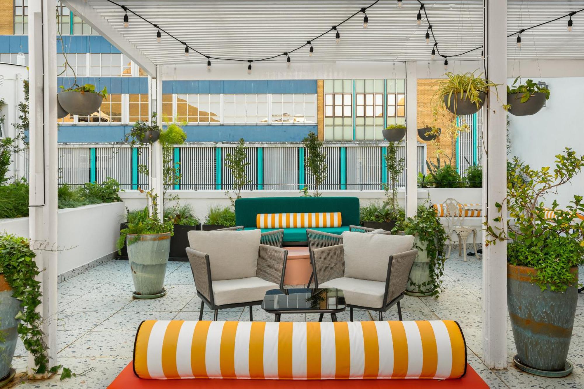 The Carrington Aparthotel By Totalstay Cape Town Exterior photo